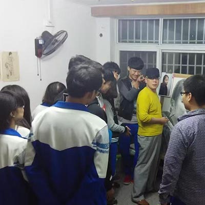 畫(huà)室課堂實(shí)拍